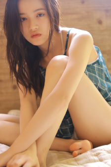 内衣比基尼美女图片